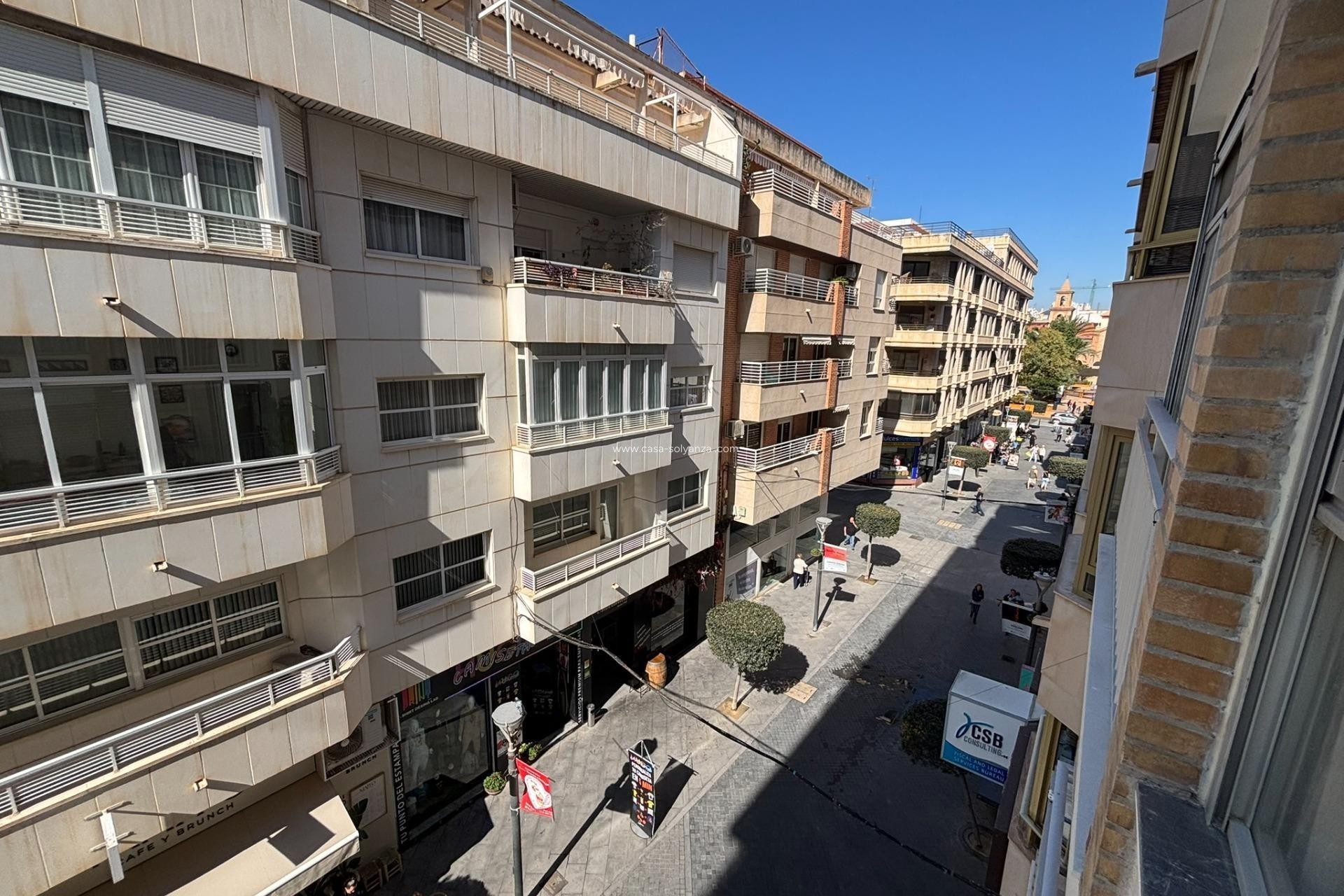 Reventa - Apartamento / piso - Torrevieja