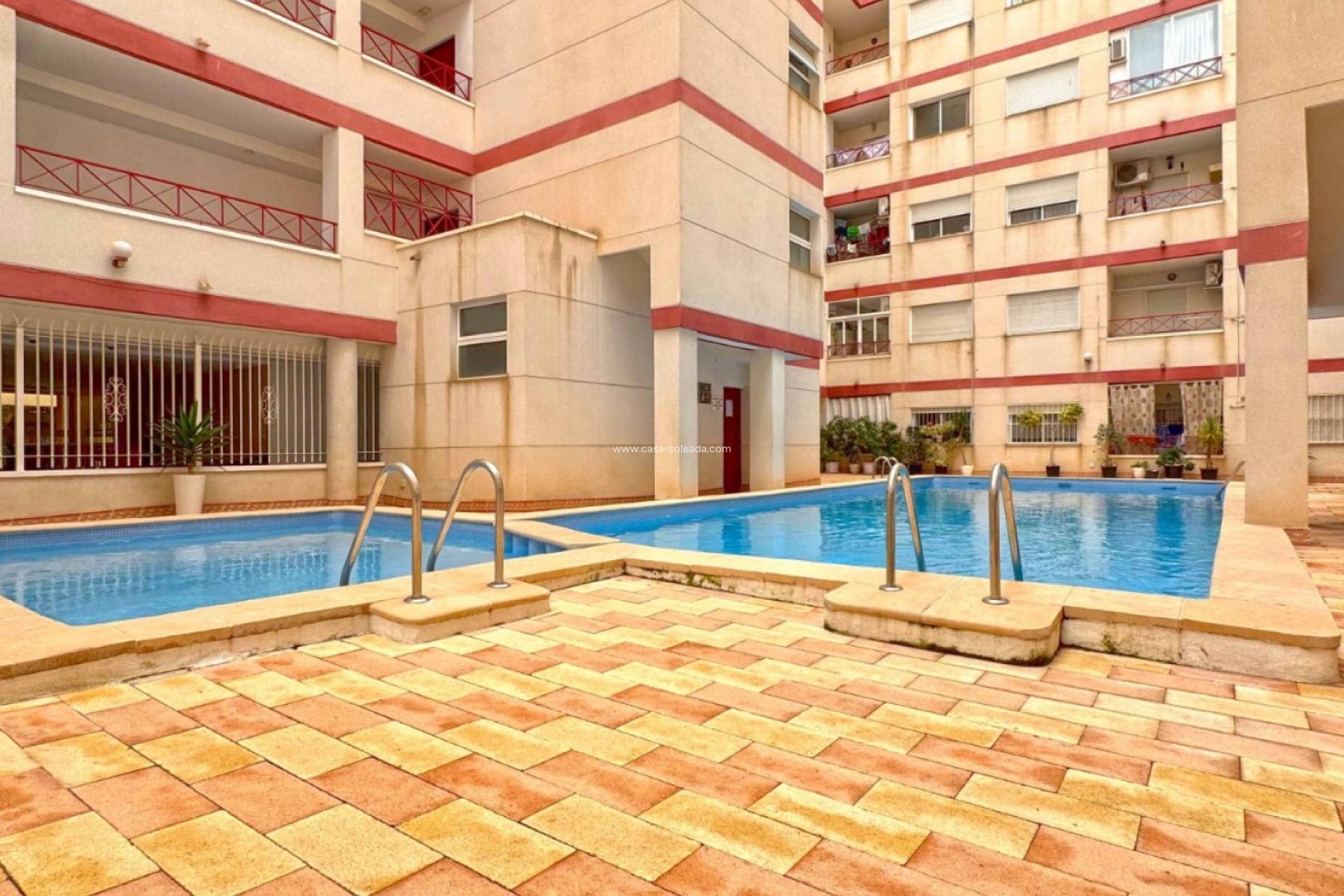 Reventa - Apartamento / piso - Torrevieja