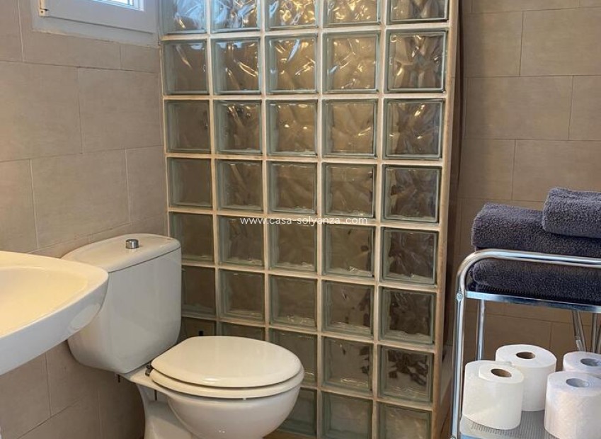 Reventa - Apartamento / piso - Villamartin - Costa Blanca