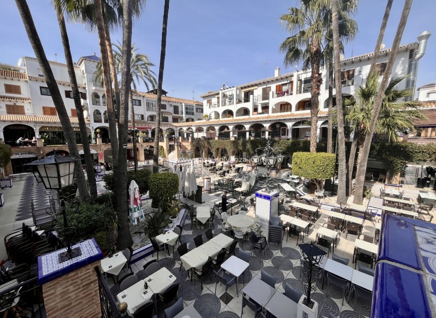 Reventa - Apartamento / piso - Villamartin - Costa Blanca