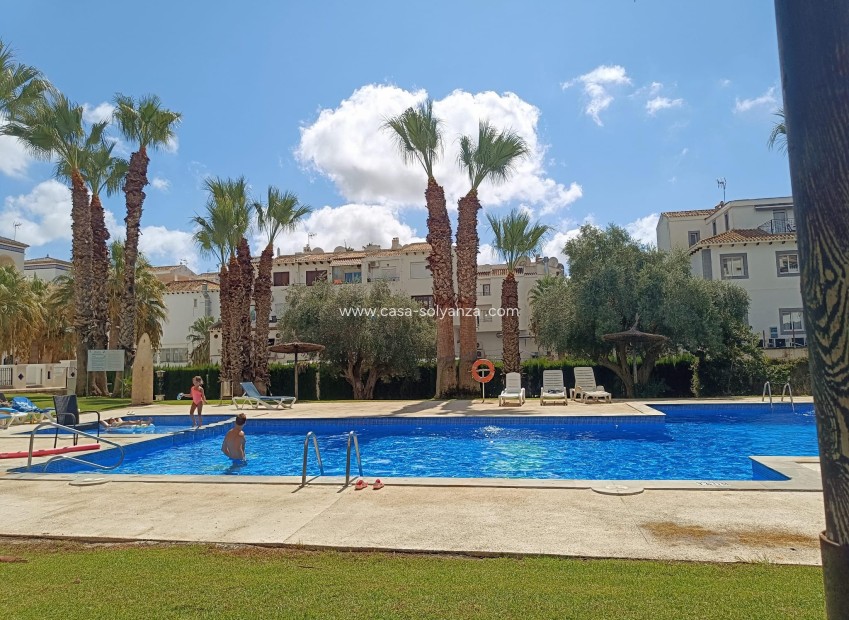 Reventa - Apartamento / piso - Villamartin - Costa Blanca