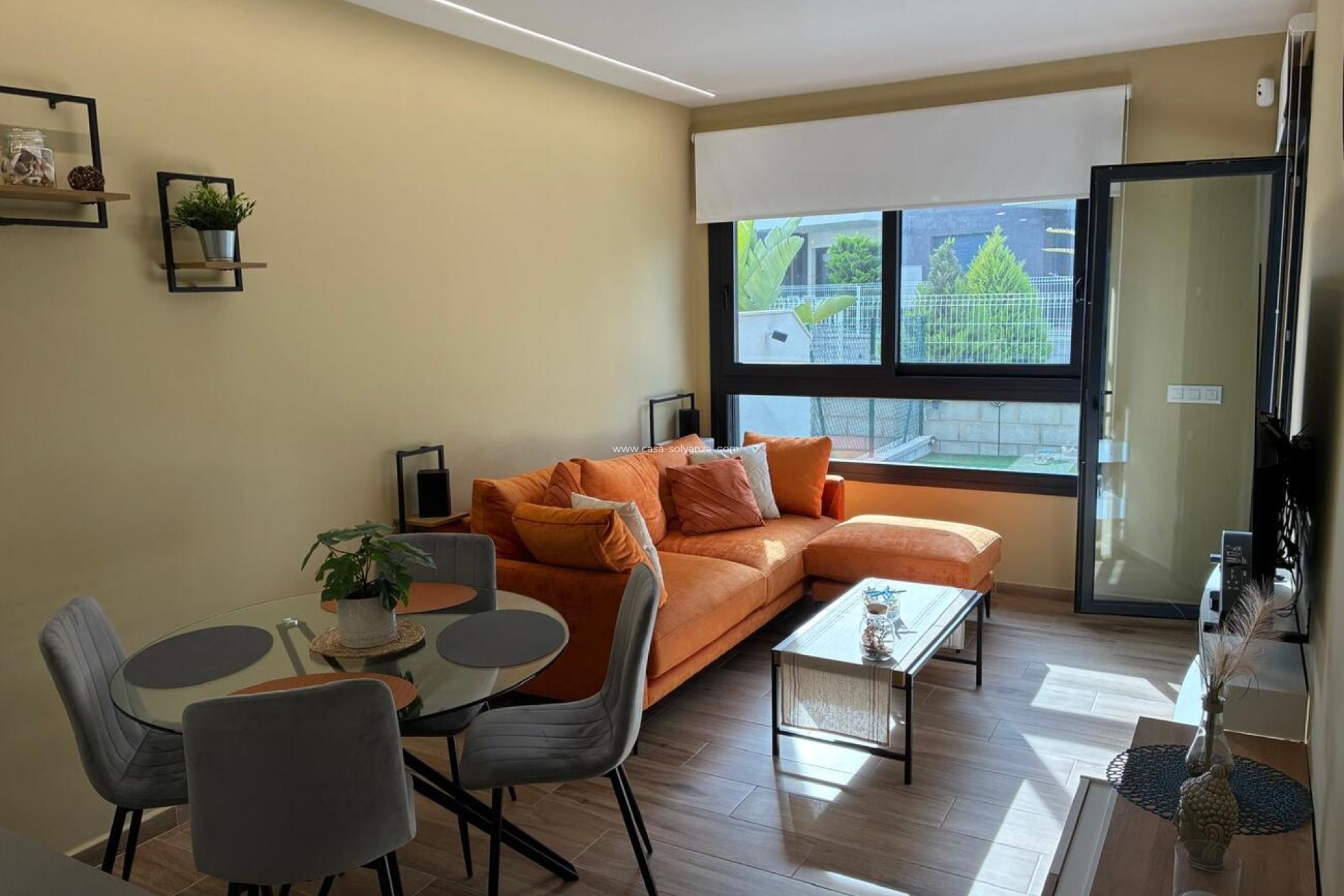 Reventa - Apartamento / piso - Villamartin - Costa Blanca