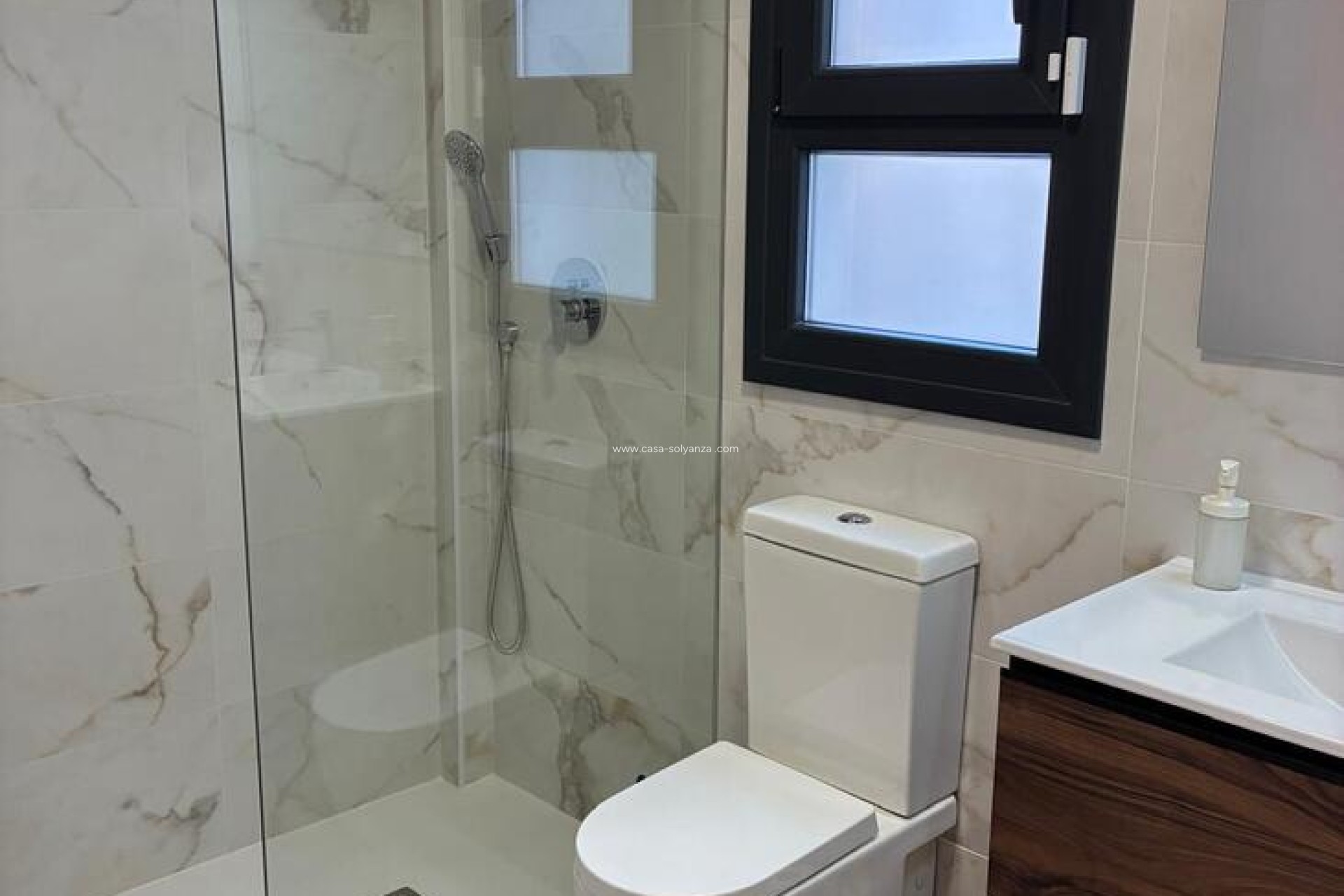 Reventa - Apartamento / piso - Villamartin - Costa Blanca