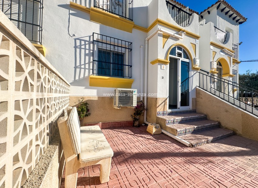 Reventa - Apartamento / piso - Villamartin - Costa Blanca