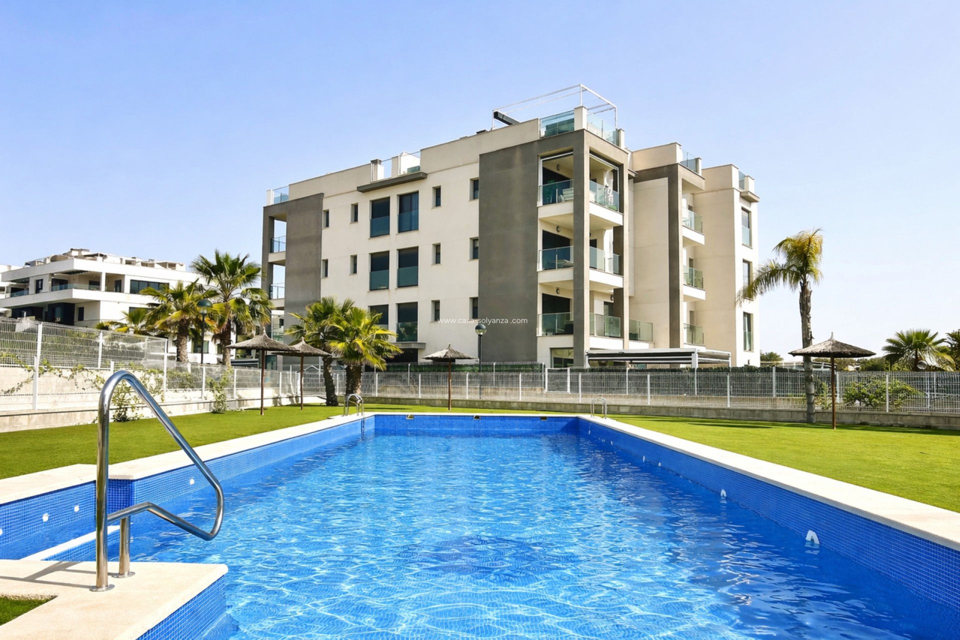 Reventa - Apartamento / piso - Villamartin - Costa Blanca