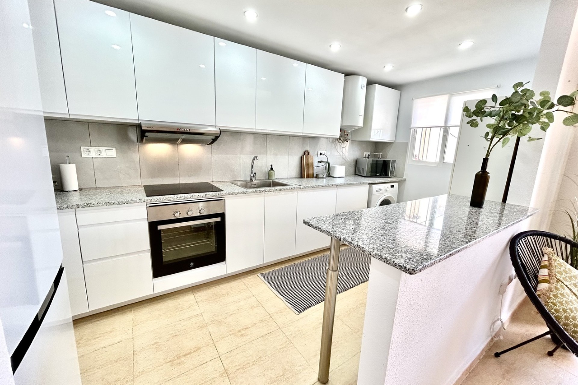 Reventa - Apartamento / piso - Villamartin - Costa Blanca