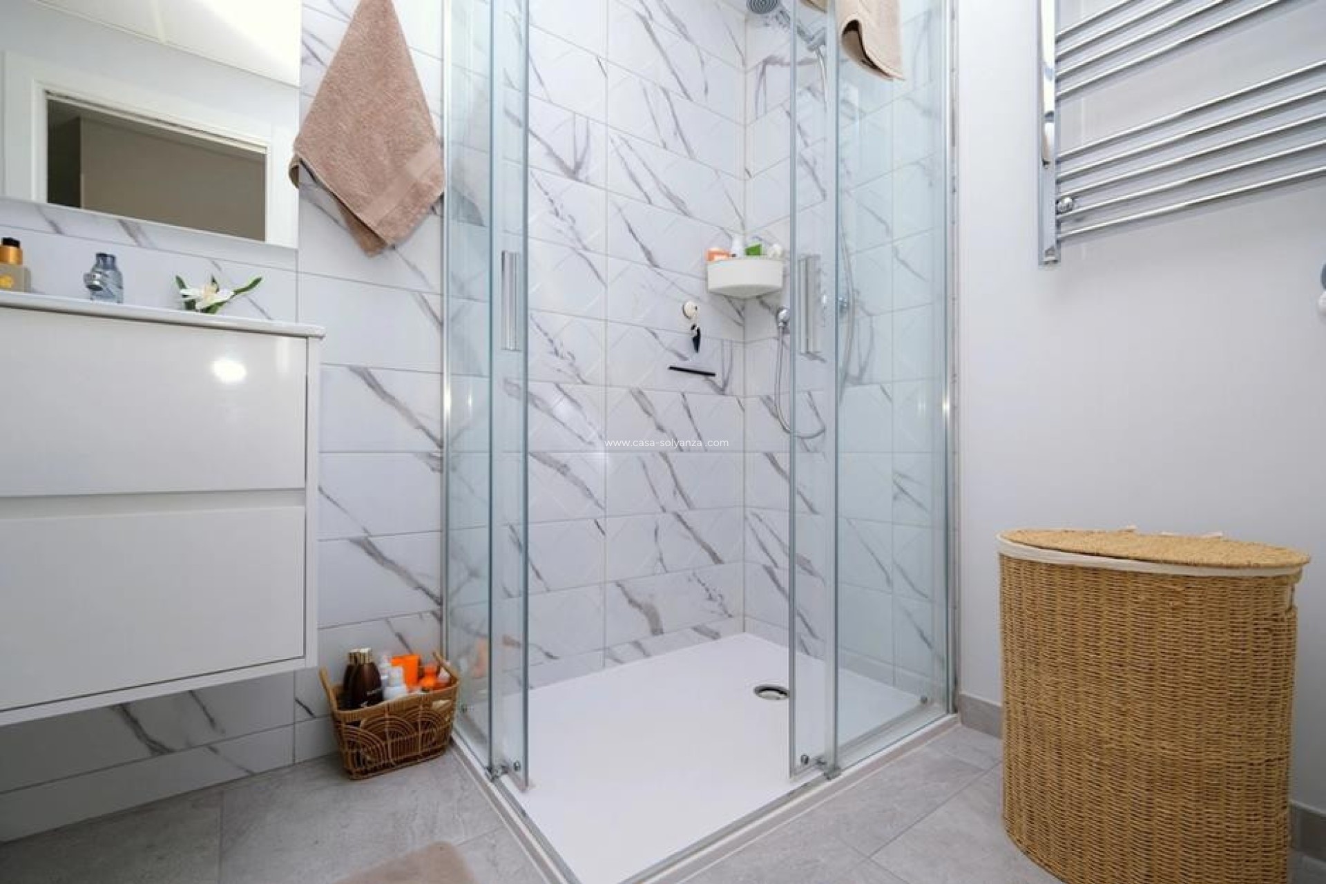 Reventa - Apartamento / piso - Villamartin - Costa Blanca