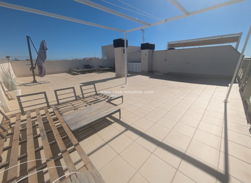 Reventa - Apartamento / piso - Villamartin - Costa Blanca
