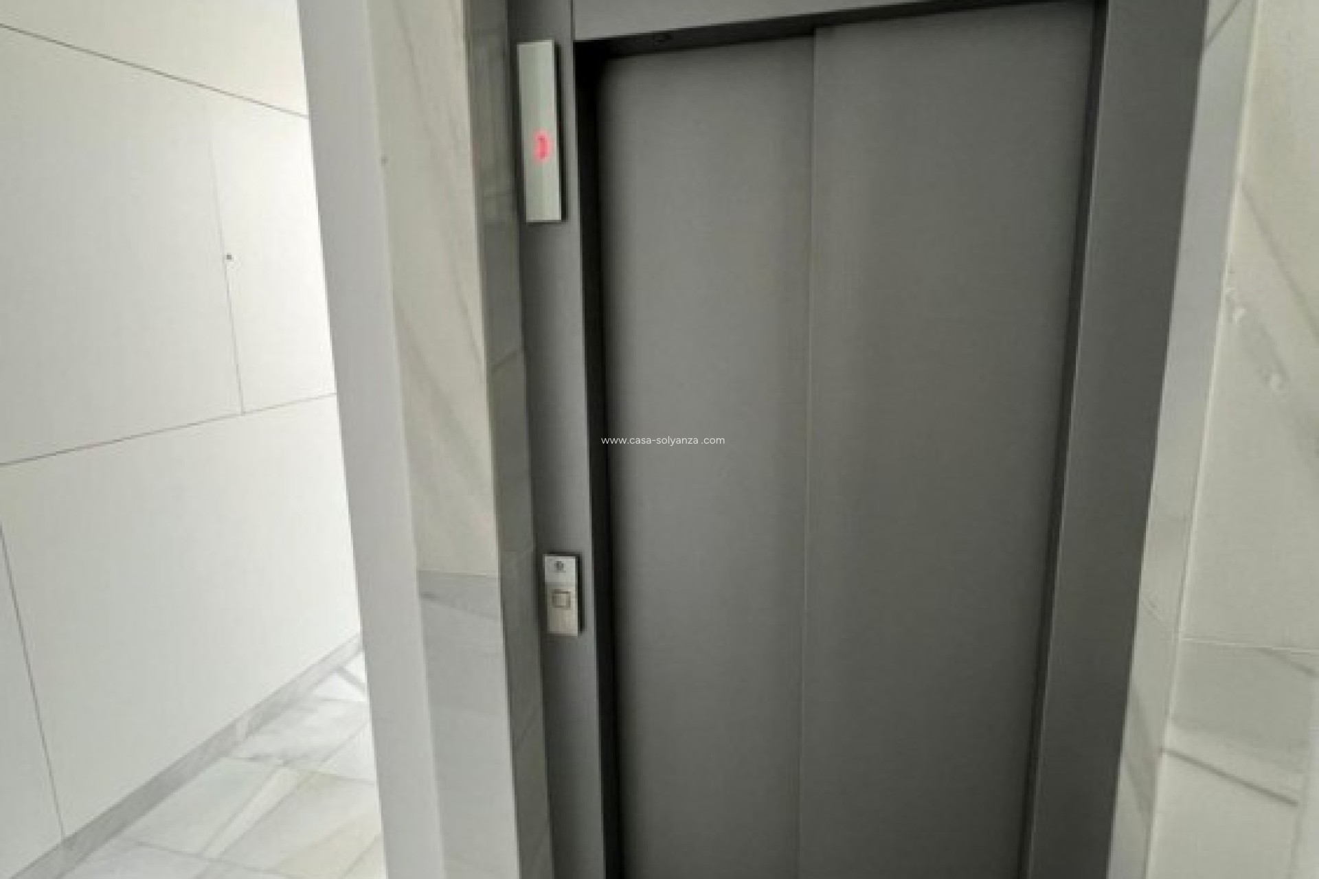 Reventa - Apartamento / piso - Villamartin - Costa Blanca