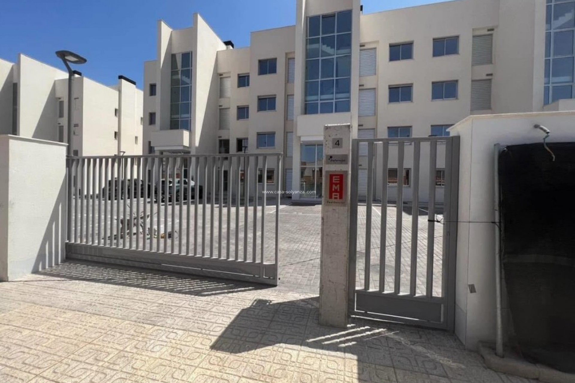 Reventa - Apartamento / piso - Villamartin - Costa Blanca