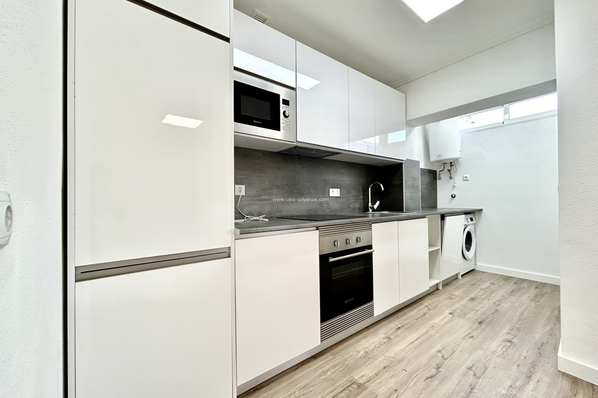 Reventa - Apartamento / piso - Villamartin - Costa Blanca
