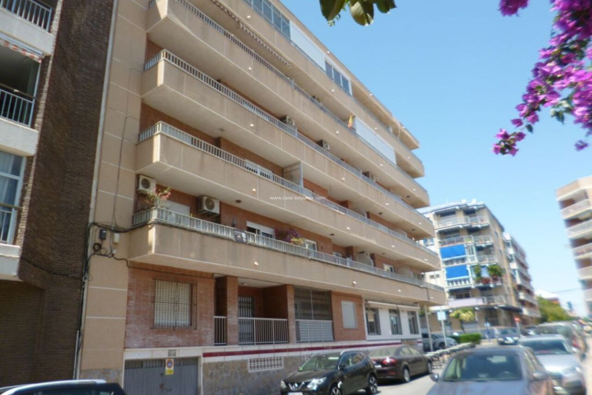 Reventa - Apartamento / piso - Villamartin - Costa Blanca