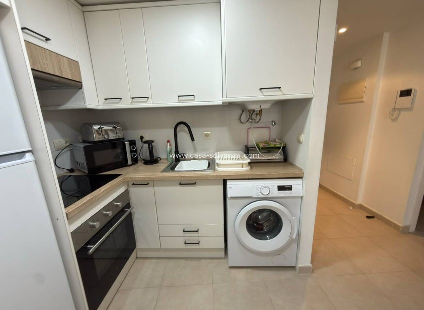 Reventa - Apartamento / piso - Villamartin - Costa Blanca