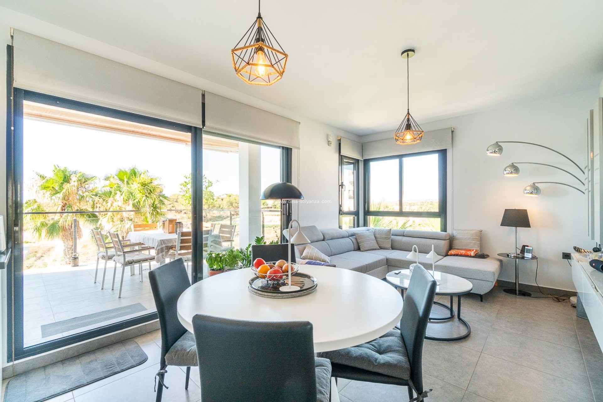 Reventa - Apartamento / piso - Villamartin - Costa Blanca