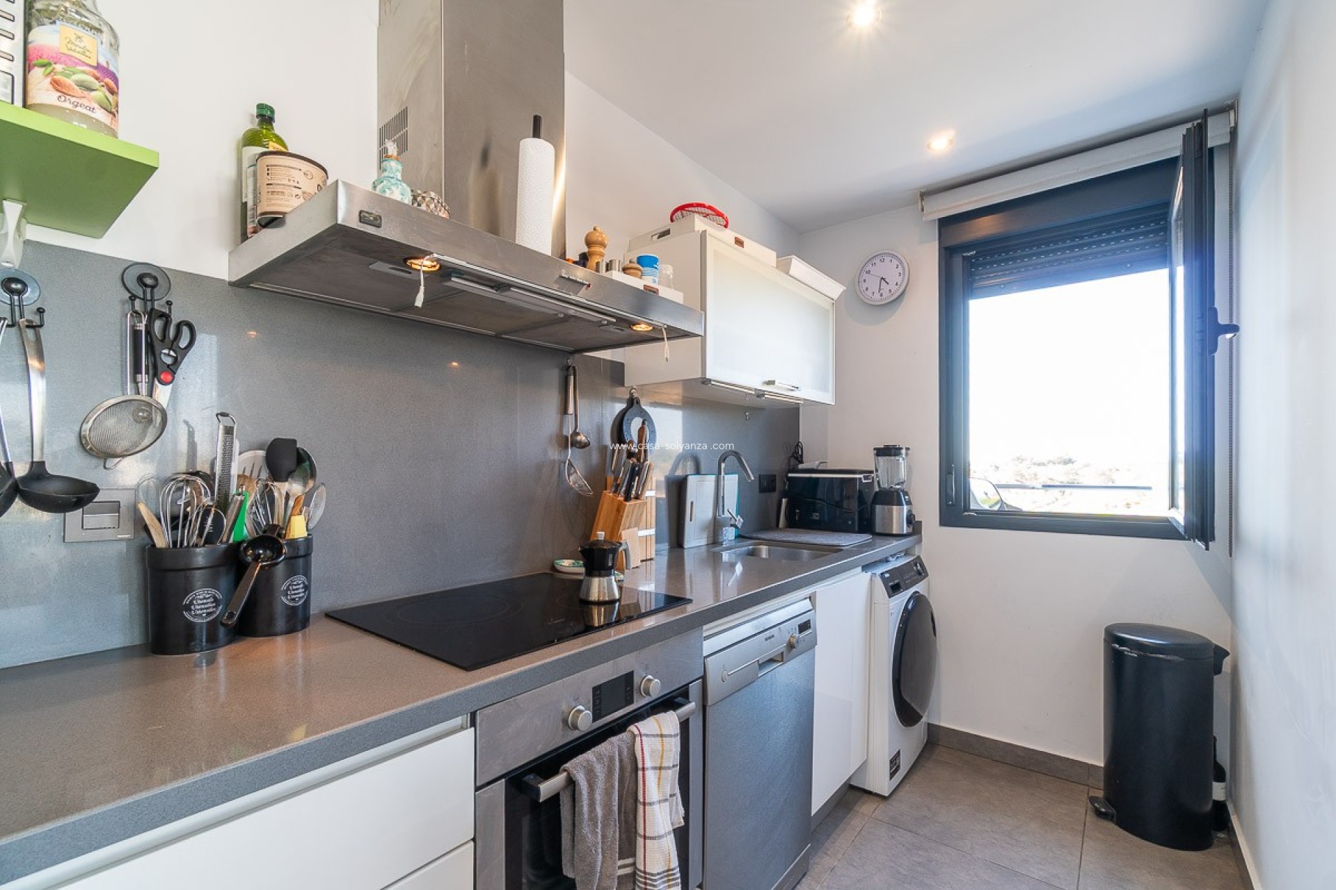 Reventa - Apartamento / piso - Villamartin - Costa Blanca