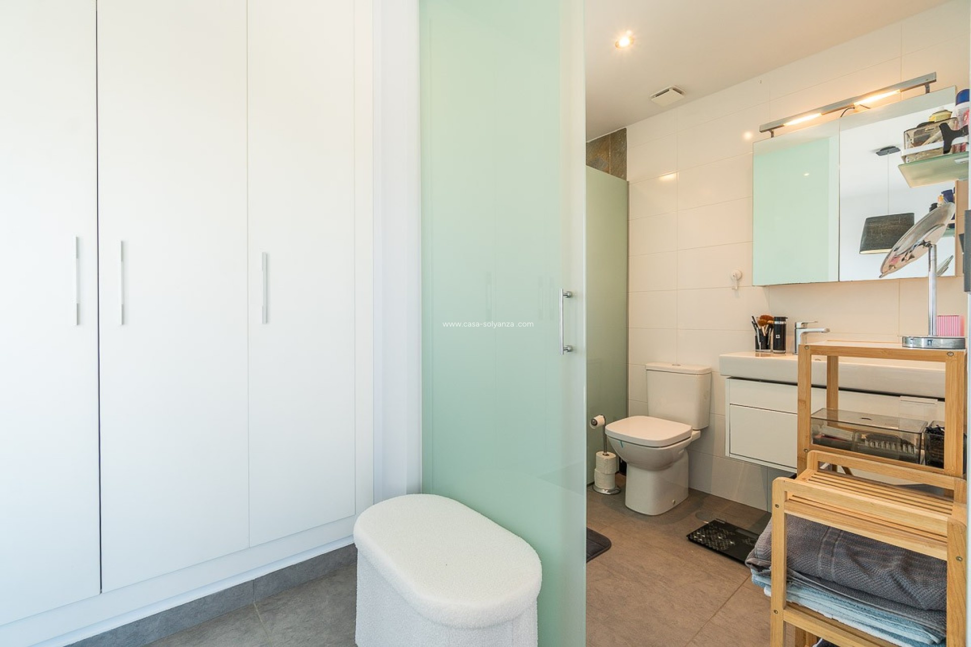 Reventa - Apartamento / piso - Villamartin - Costa Blanca