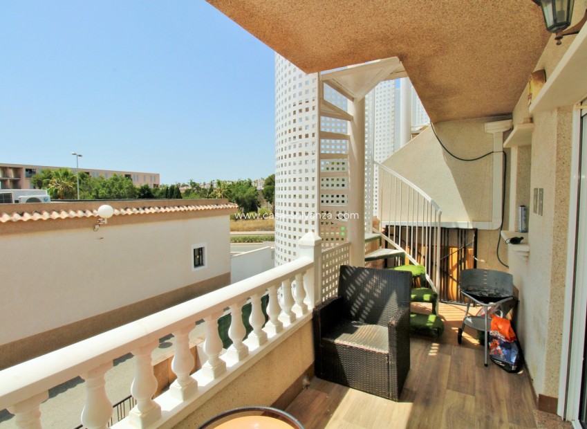 Reventa - Apartamento / piso - Villamartin - PAU 8