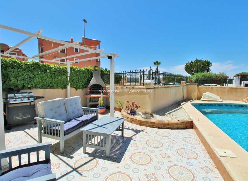 Reventa - Apartamento / piso - Villamartin - PAU 8