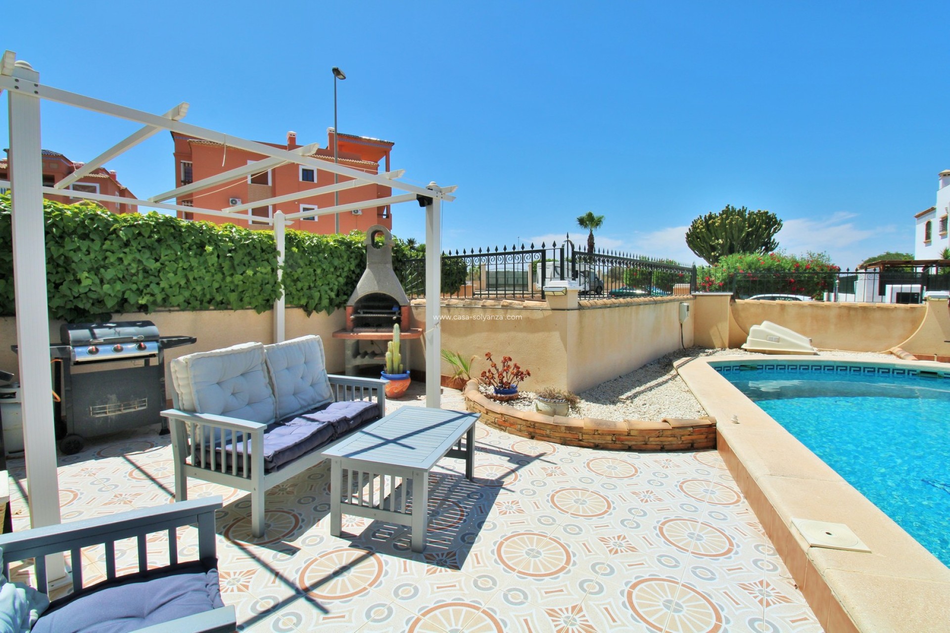 Reventa - Apartamento / piso - Villamartin - PAU 8