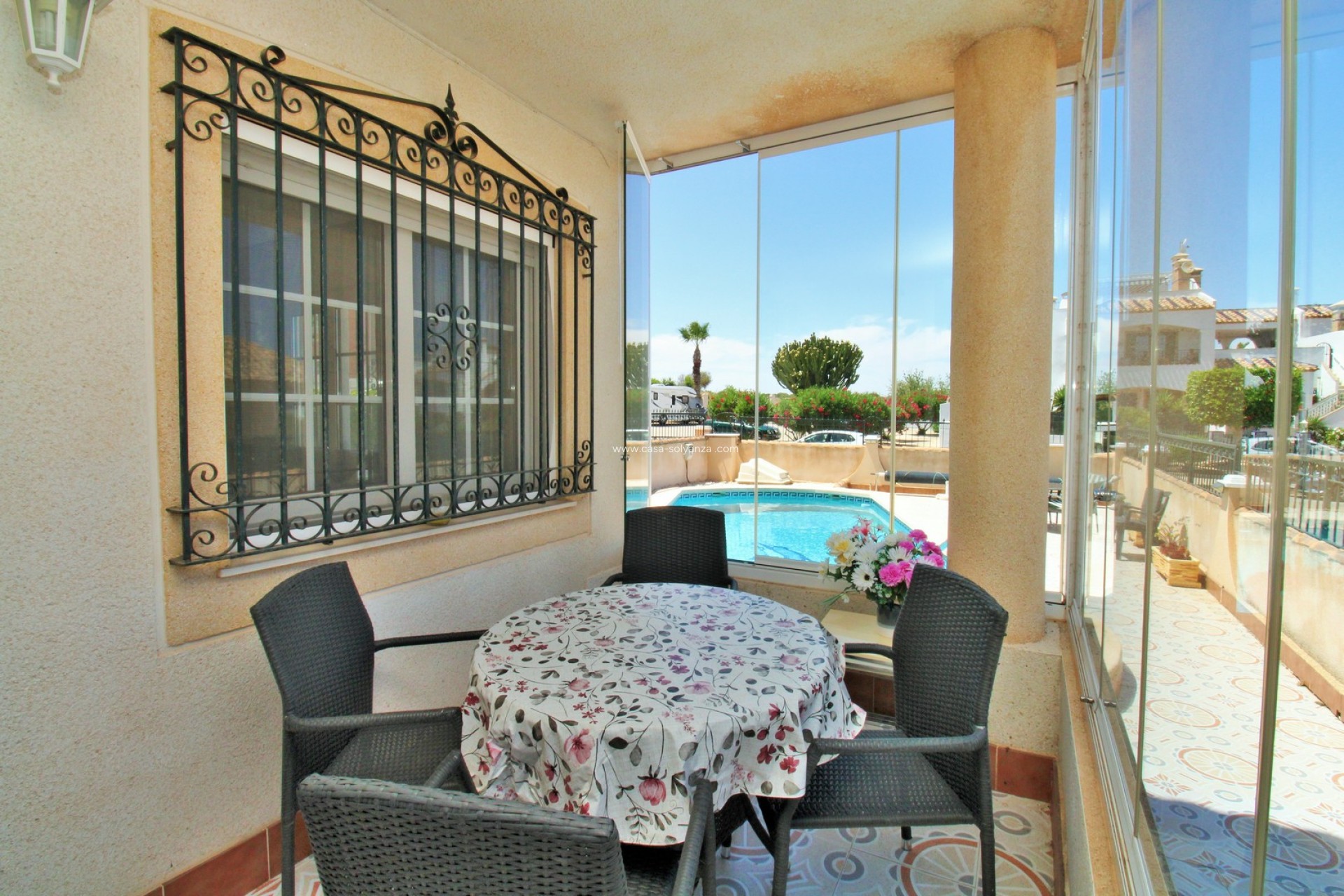 Reventa - Apartamento / piso - Villamartin - PAU 8