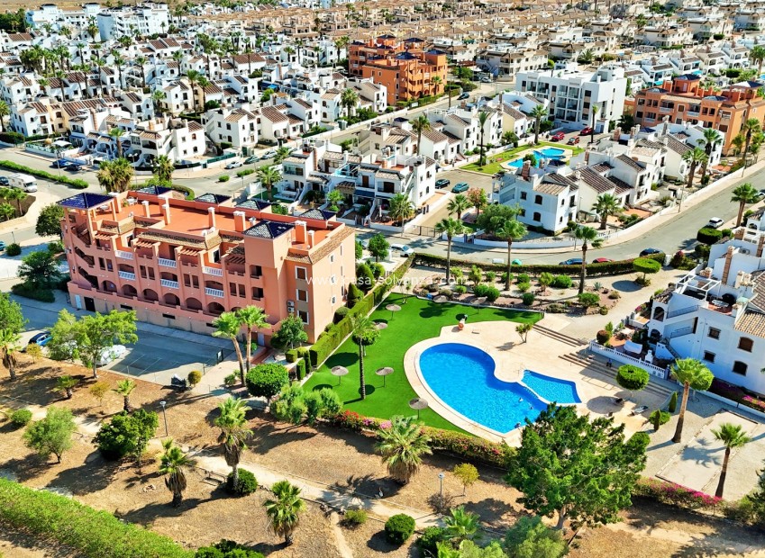 Reventa - Apartamento / piso - Villamartin - PAU 8