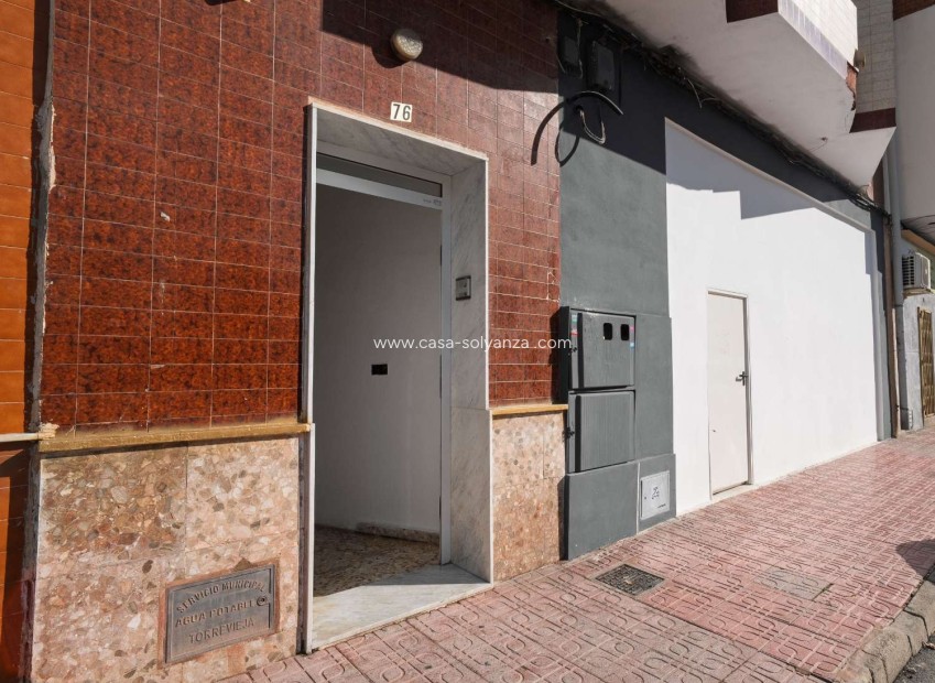 Reventa - Building - Torrevieja - Center
