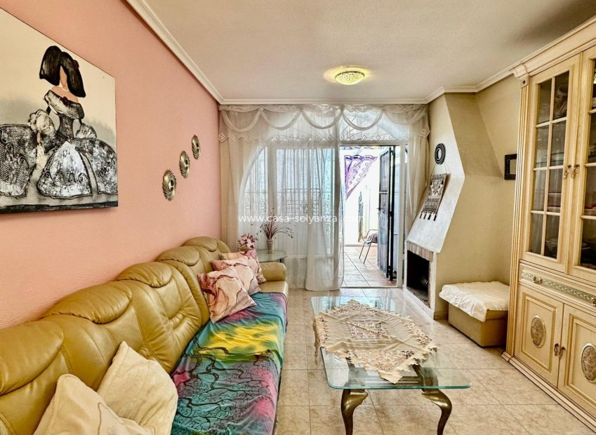 Reventa - Bungalow - Torrevieja - Aguas nuevas