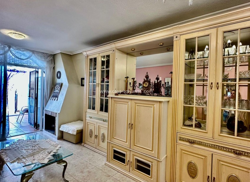 Reventa - Bungalow - Torrevieja - Aguas nuevas