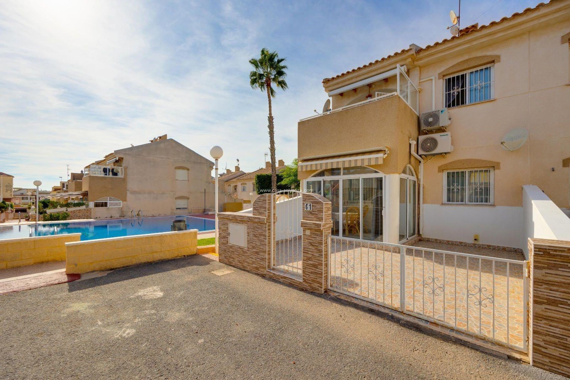 Reventa - Bungalow - Torrevieja - Aguas nuevas