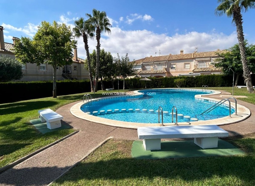 Reventa - Bungalow - Torrevieja - Aguas nuevas