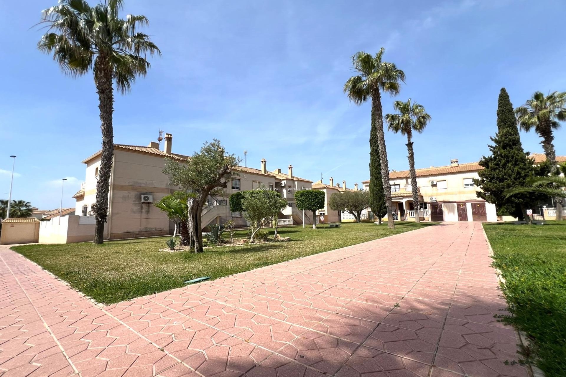 Reventa - Bungalow - Torrevieja - Aguas nuevas