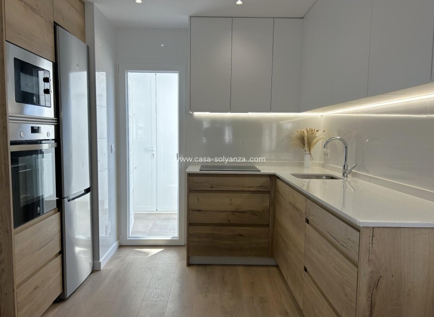 Reventa - Bungalow - Torrevieja - El chaparral
