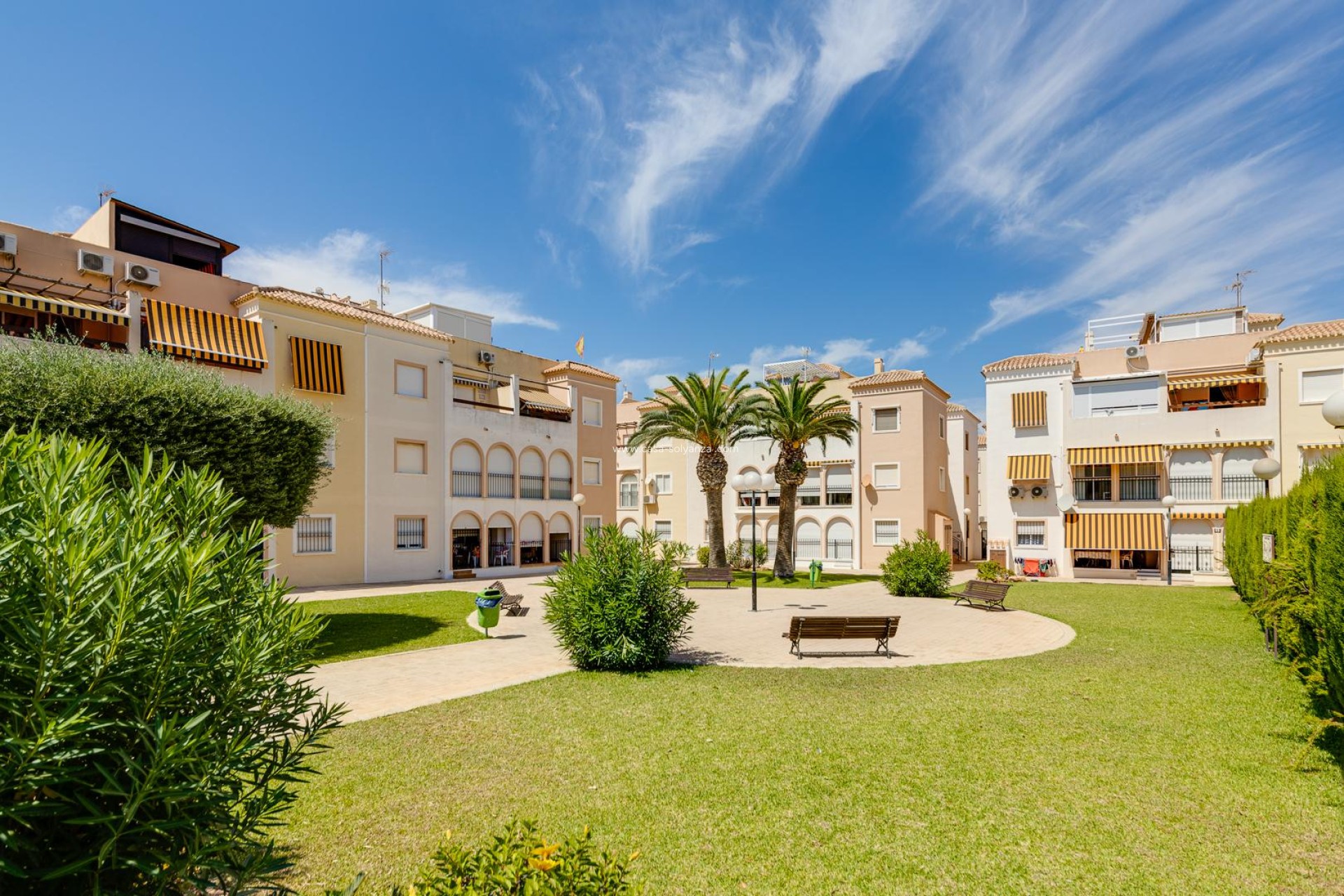 Reventa - Bungalow - Torrevieja - Playa De Los Naufragos