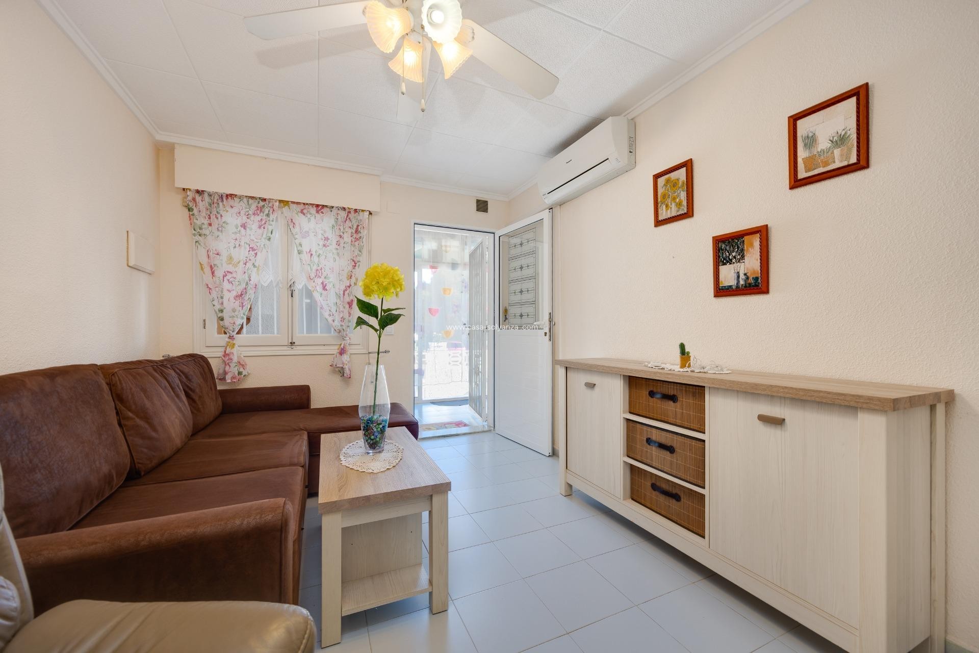 Reventa - Bungalow - Torrevieja - San Luis