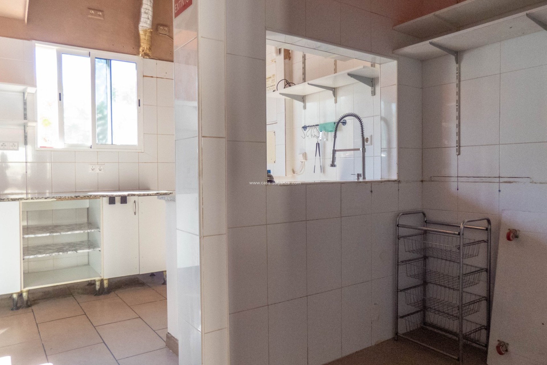 Reventa - Comercial - Algorfa - Inland
