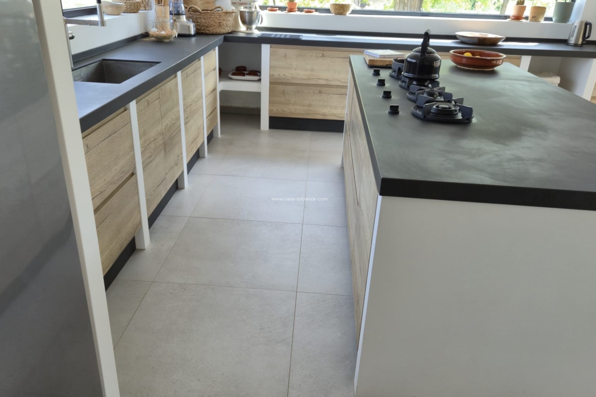 Reventa - Comercial - Almansa