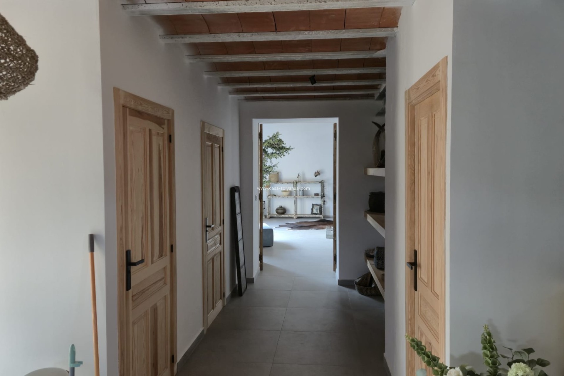 Reventa - Comercial - Almansa