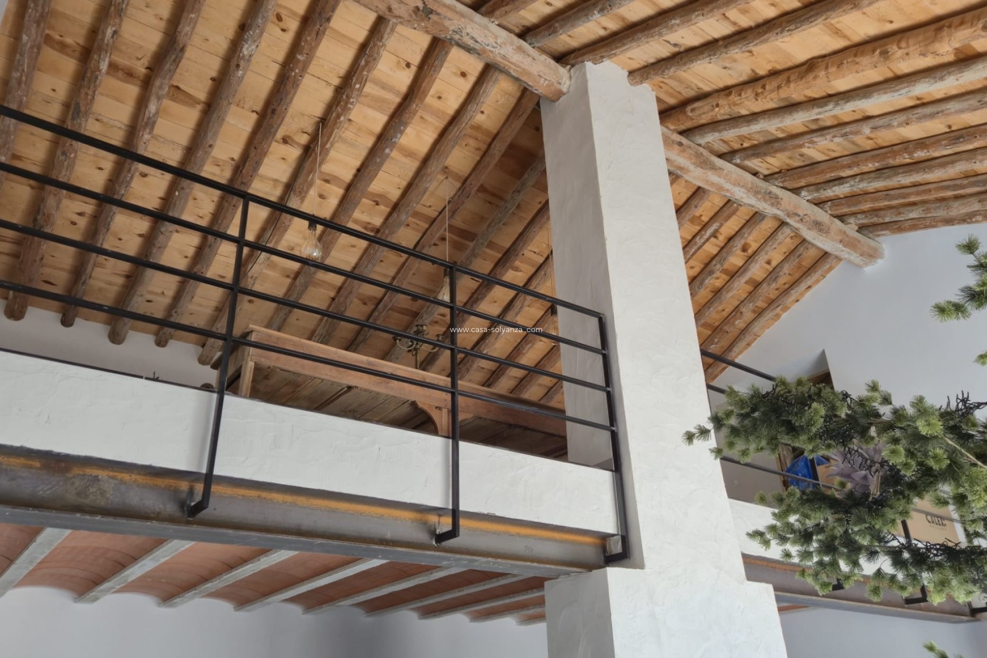 Reventa - Comercial - Almansa