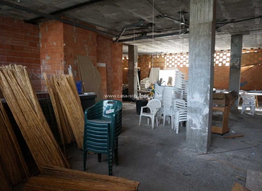 Reventa - Comercial - Altea - Costa Blanca