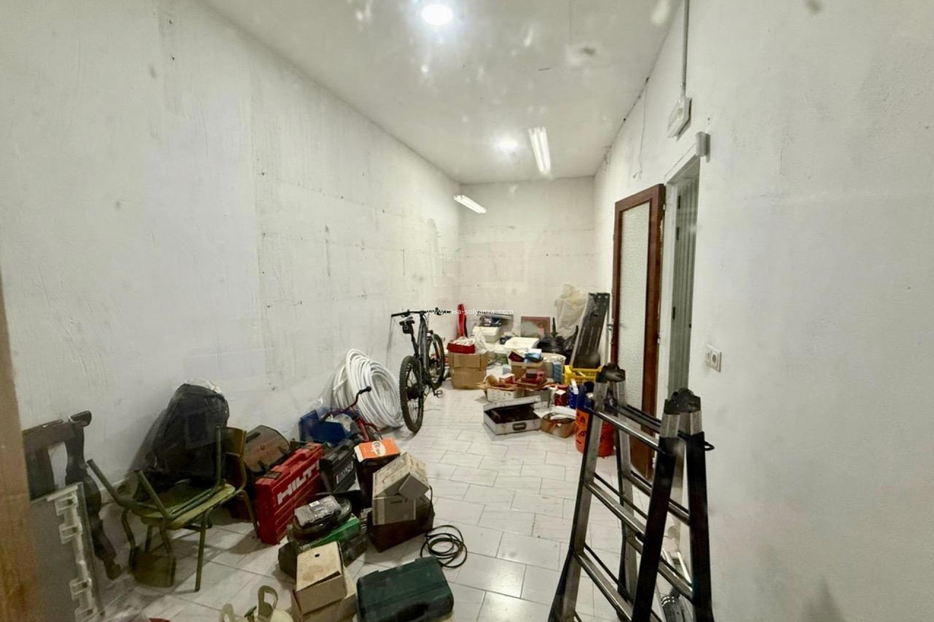 Reventa - Comercial - Benidorm - Poniente