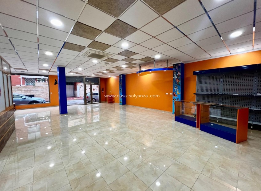 Reventa - Comercial - Beniel - Inland