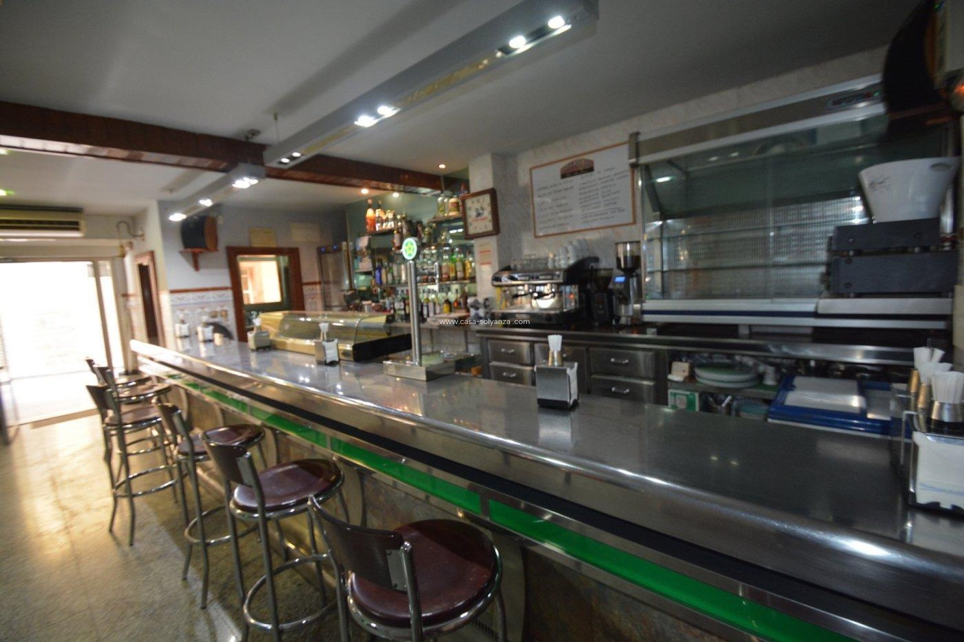 Reventa - Comercial - Bigastro - Center