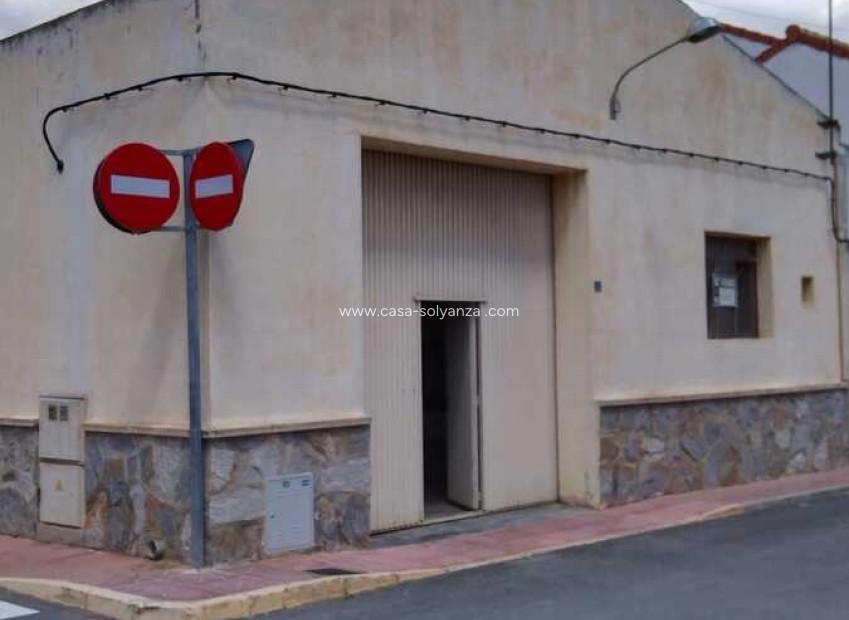Reventa - Comercial - Daya Vieja - Costa Blanca