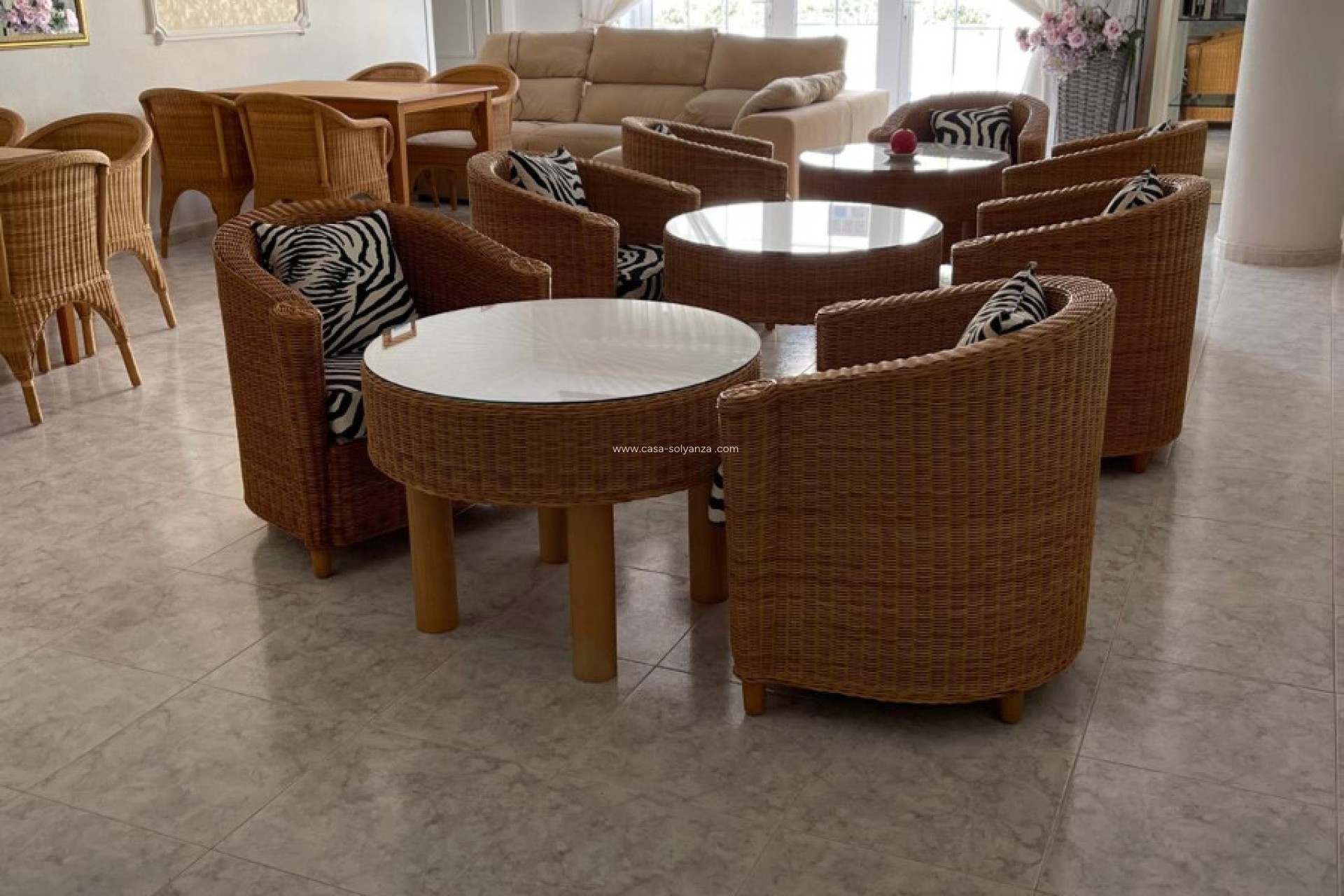 Reventa - Comercial - Guardamar del Segura - Costa Blanca