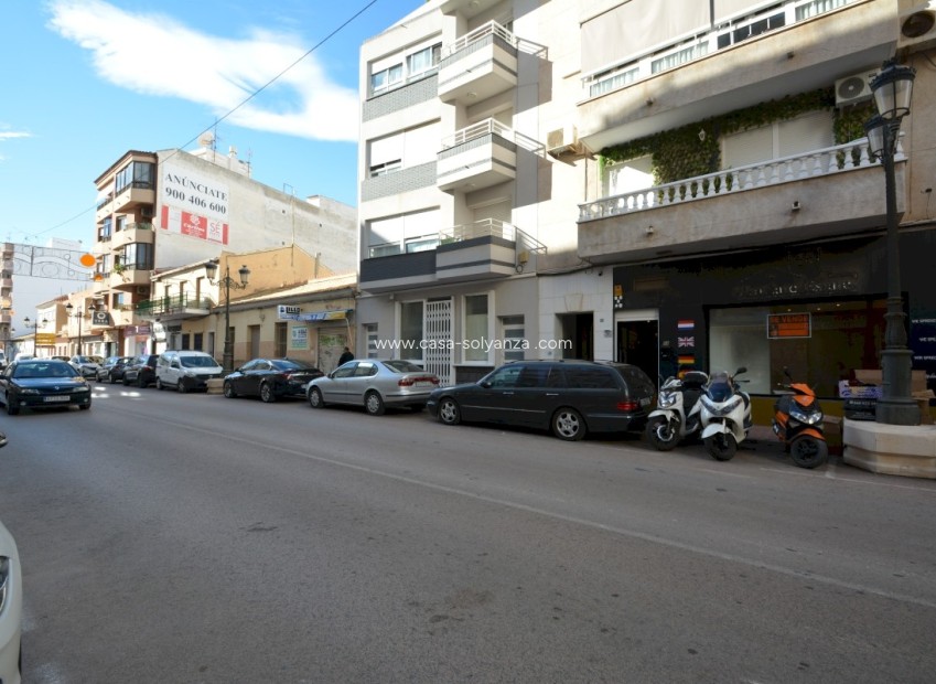 Reventa - Comercial - Guardamar del Segura - Costa Blanca