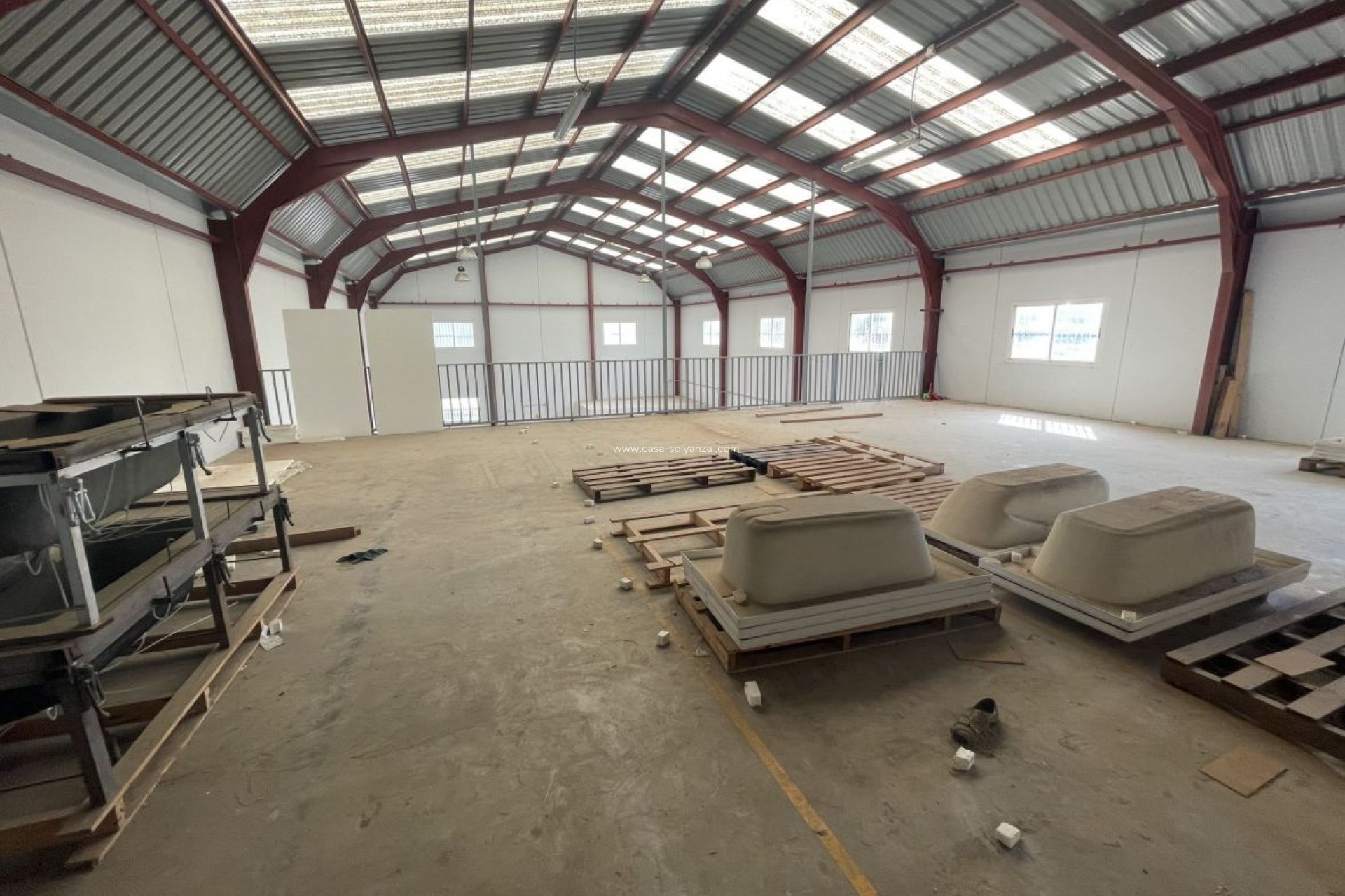 Reventa - Comercial - Hondón de las Nieves - Inland