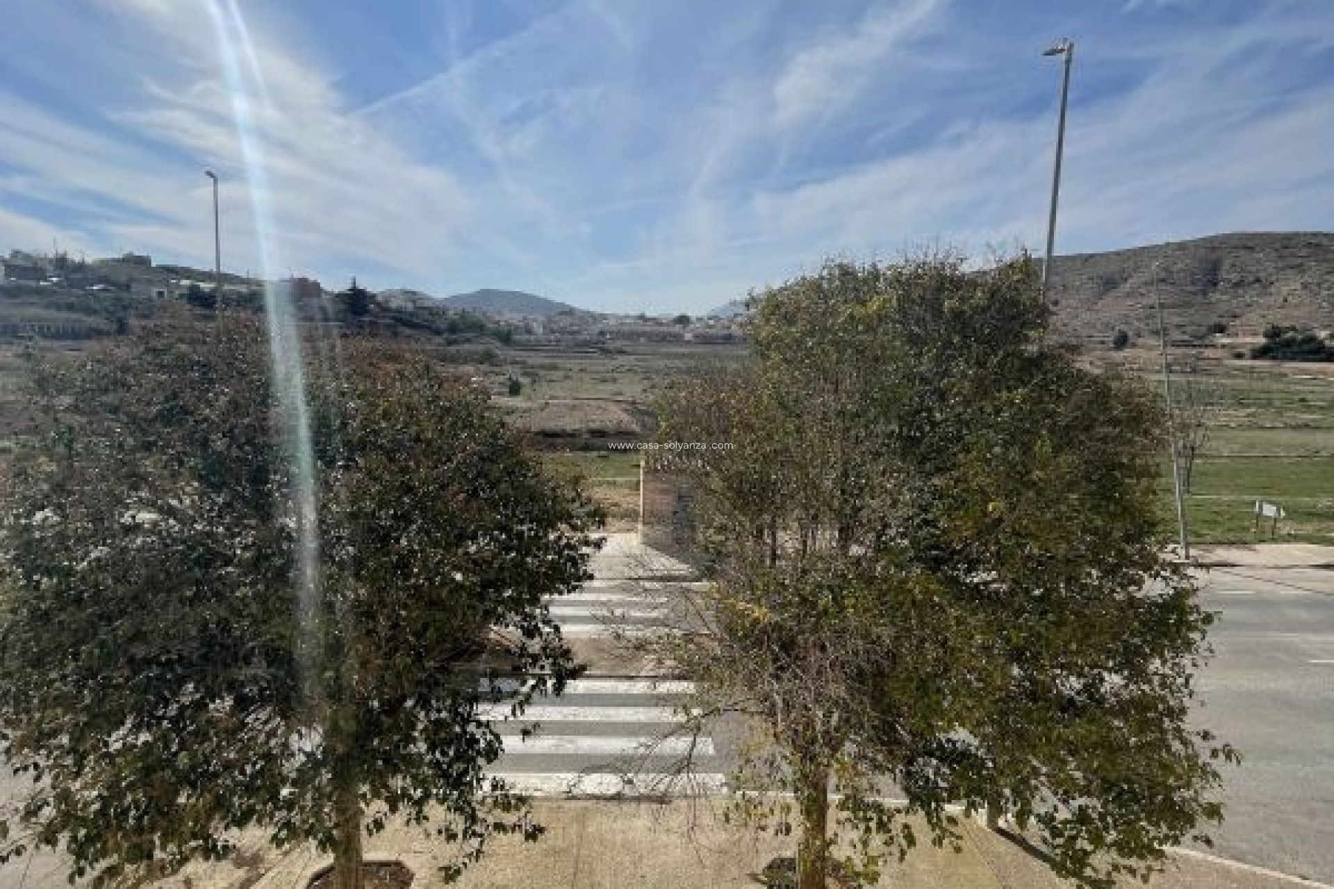 Reventa - Comercial - Hondón de las Nieves - Inland