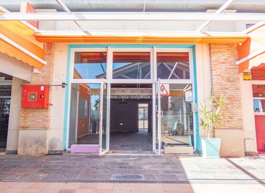 Reventa - Comercial - La Finca Golf - Algorfa