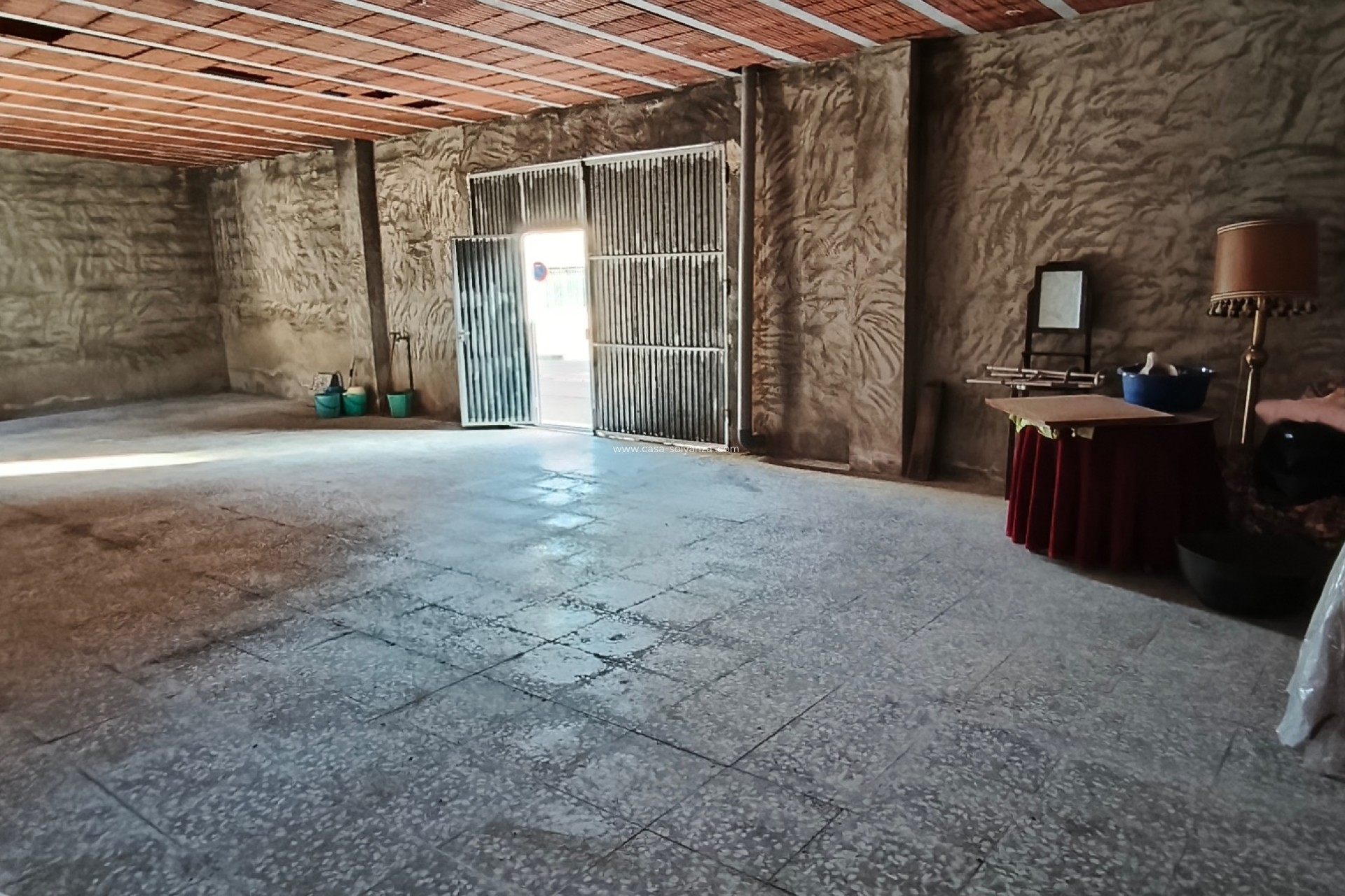 Reventa - Comercial - La Romana - Inland