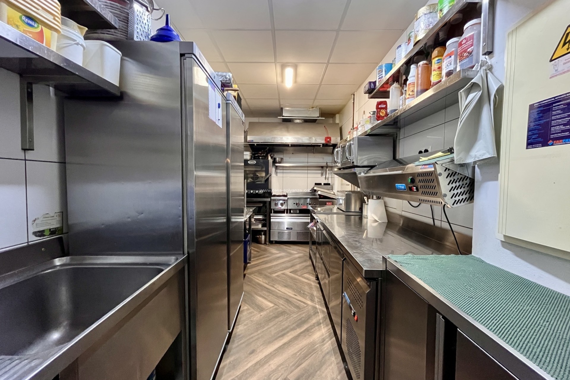 Reventa - Comercial - La Zenia - Costa Blanca